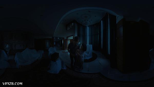 【360° VR】情侣作死探险被鬼上身