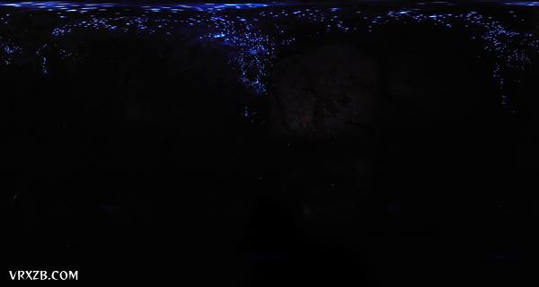 【360° VR】探寻最美萤火虫洞穴