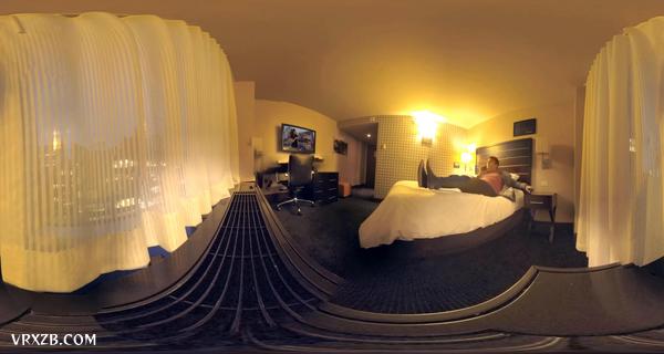 【360° VR】猫斯拉 - 凯蒂猫