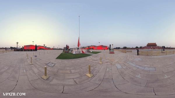 【360° VR】不用起早排队 “C位”看天安门升国旗